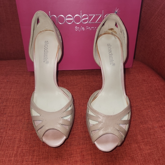 Shoe Dazzle Shoes - 4in Beige High Heels By Shoe Dazzle